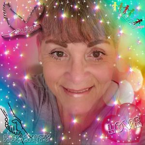 Meet your Posher, Shelly